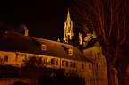 Ville de Senlis de nuit